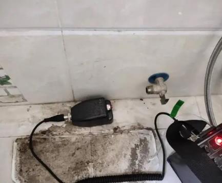 江孜屋顶漏水维修公司分享下卫生间漏水的危害及解决方法
